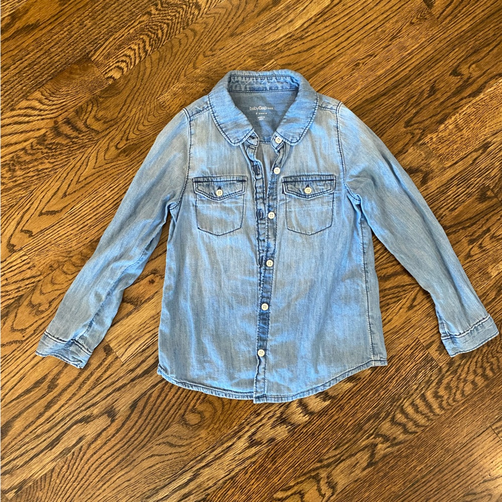 Gap kids chambray shirt size 5